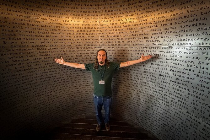 Krakow Schindler's Factory Museum Guided Tour in English - Why an English guide is worth the extra cost