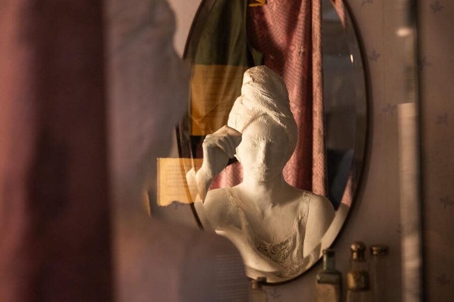 Krakow: Schindler's Factory Ticket with Guided Tour Option - Who should book this Krakow tour?