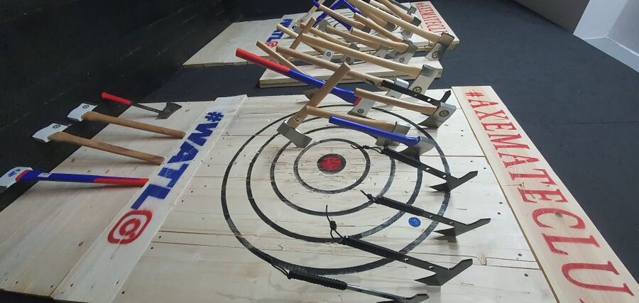 Kraków: Shurikens, Kunais, Knives, Tomahawks, Axes, Shooting - How the instructor affects your experience