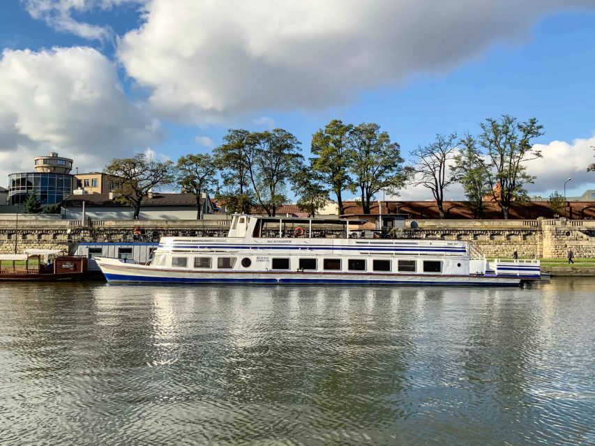 Krakow: Sightseeing Cruise by Vistula River - What this Krakow river cruise is really like