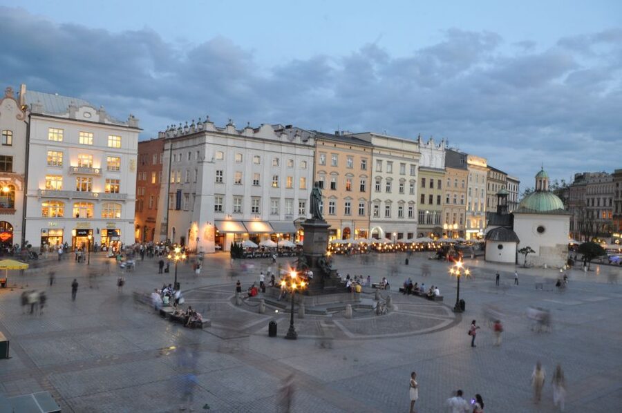 Krakow: Skip the Line Underground Museum and Old Town - Should you book it?
