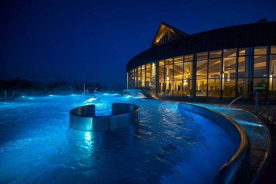 Krakow: Thermal Baths Evening Experience - Food, drinks, and the extra costs