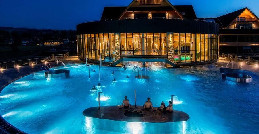 Krakow: Thermal Baths Evening Experience - Why twilight works so well