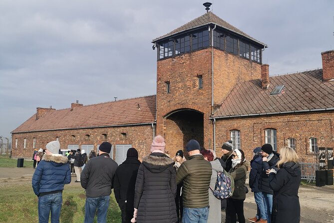 Krakow to Auschwitz Birkenau Guided Tour with Transfer and Ticket - Auschwitz I: evidence inside the original camp