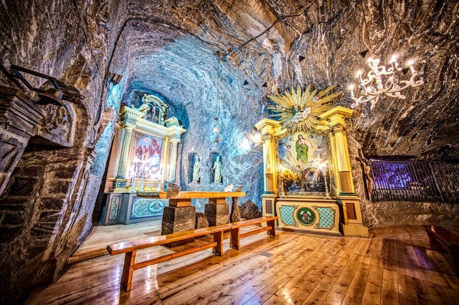 Krakow: UNESCO Underground Boat Expedition & Salt Mine Tour - Key points to know before booking