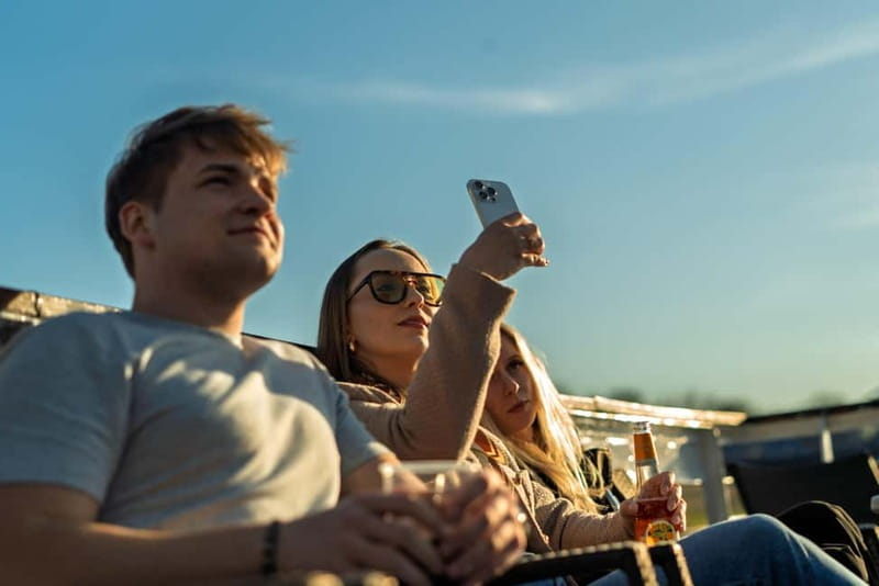 Krakow: Vistula River Sightseeing Cruise with Audio Guide - Seeing Krakow from the Vistula
