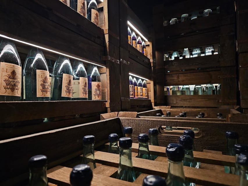 Krakow: Vodka Factory Museum Ticket & Audioguide and Tasting - The vodka tasting at the end