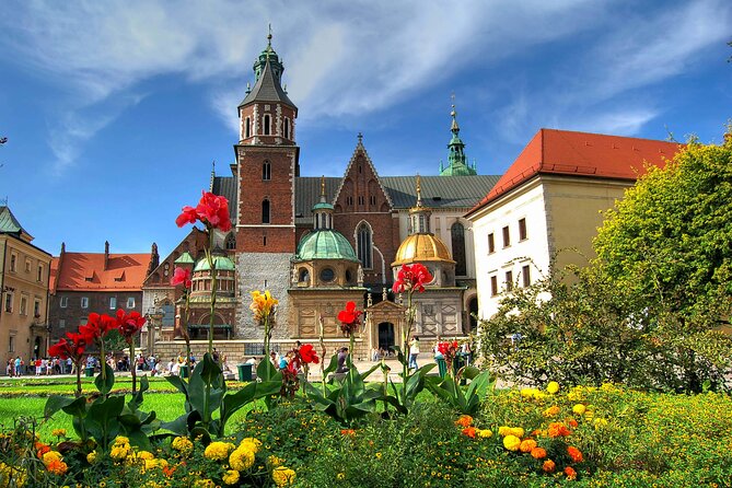 Krakow Walking Tour with Audioguide on Your Smartphone - Jan Karski and Ghetto Heroes’ Square