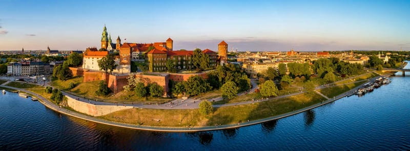 Krakow: Wawel Hill Audioguide Tour - Wawel Hill, Poland’s royal center