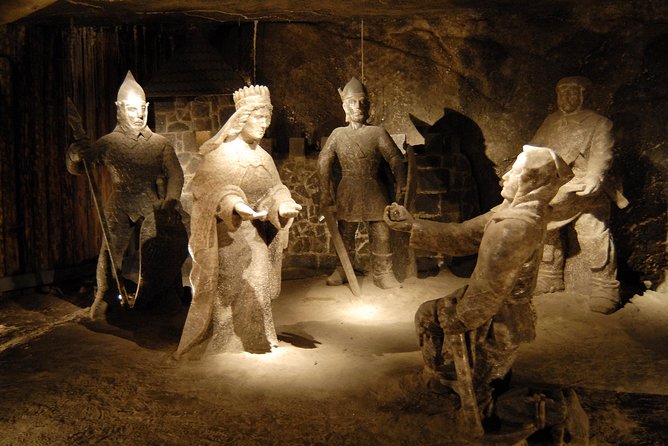 Krakow: Wieliczka Salt Mine Guided Tour with Hotel Pick-up - Timing, crowds, and the ride back up