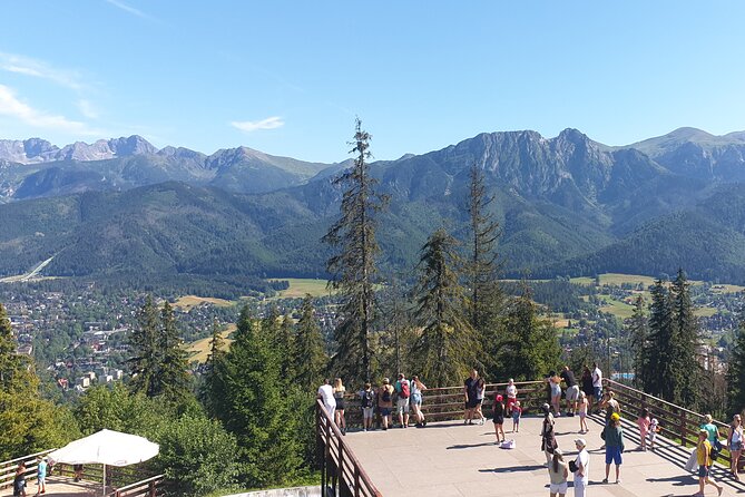 Krakow - Zakopane: Funicular, Cheese and Highland Highlights - The two-hour drive south from Krakow