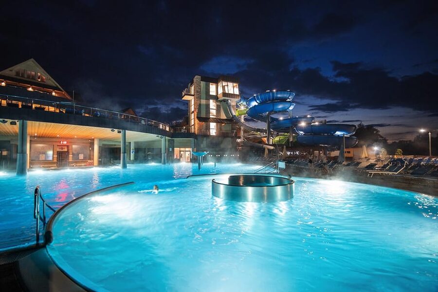 Krakow: Zakopane-Thermal Bath(Evening Time)with Hotel Pickup - Who Should Book This Experience?
