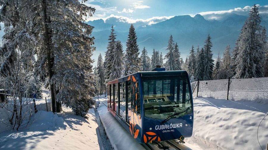 Krakow: Zakopane, Thermal Springs, Cable Car, Local Tasting - The value of an 11-hour day