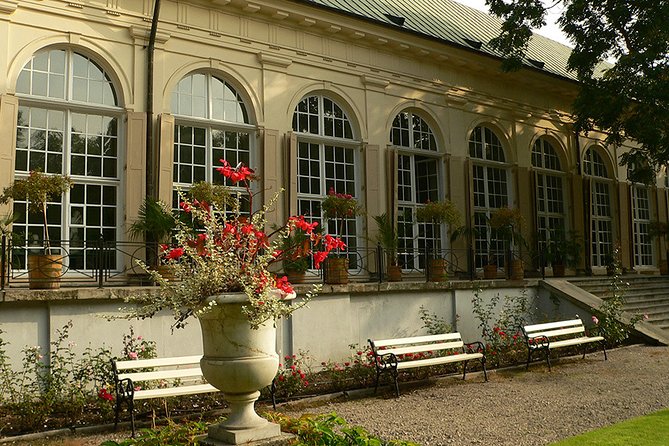 Lazienki Park + Museum of King Jan III's Palace at Wilanow:Small group /Pick-up/ - Walking through Łazienki Park’s 80 hectares