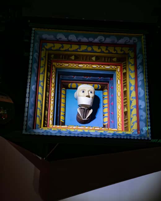 Legends of Cracow ROBOTIC SHOW - The Wawel Dragon and the city’s best-known tale