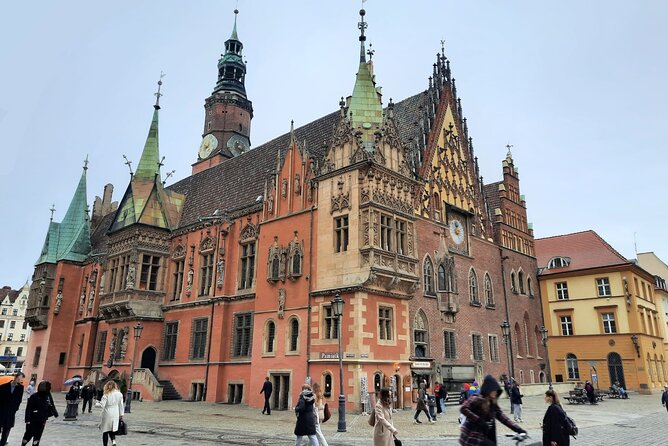 Legends of Old Town 1 Hour Walking Tour in Wroclaw - What $16.96 buys you
