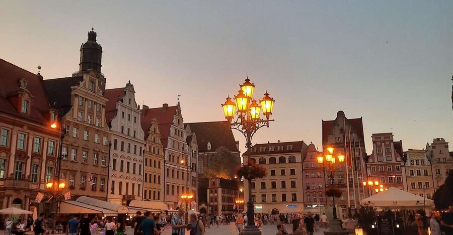 Legends of Old Town 1 Hour Walking Tour in Wroclaw (English) - What this Wrocław legends walk is really about