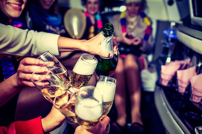 Limo Party & Club Package in Warsaw - Starting at 10 p.m. from your Warsaw pickup point