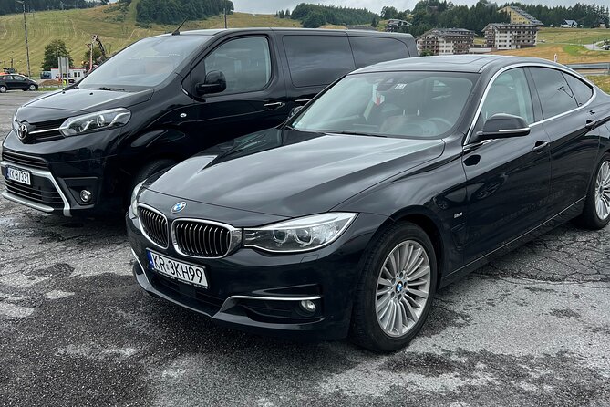 Luxury Private Transfer from Krakow to Budapest - Rest breaks and the six-hour schedule