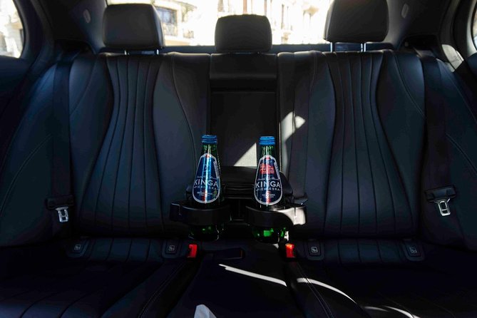 Luxury Warsaw Chopin Airport Transfer by private Limousine - The return trip needs a separate conversation