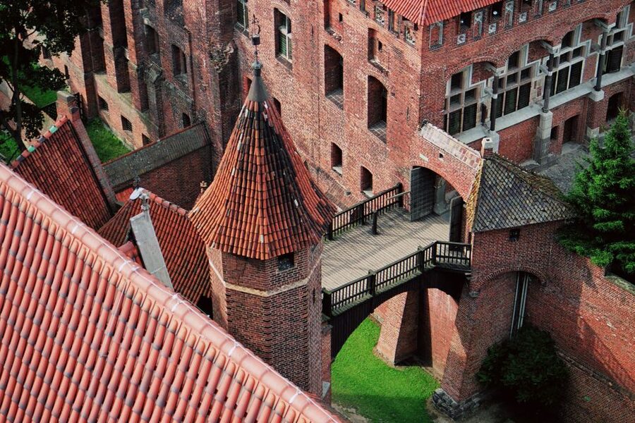 Malbork Castle Half Day Private Tour - Inside the Palace of the Grand Master