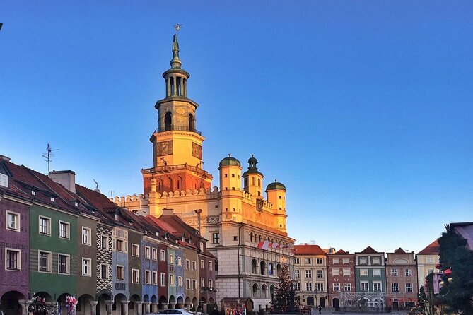 Old Town Poznan Walking Tour - Liberty Square sets the tone