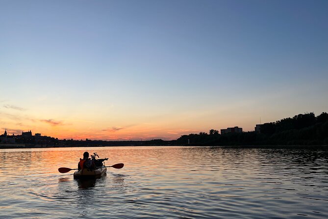 Packrafting / Kayaking Vistula River, Warsaw - Why the Vistula is the right place to see Warsaw