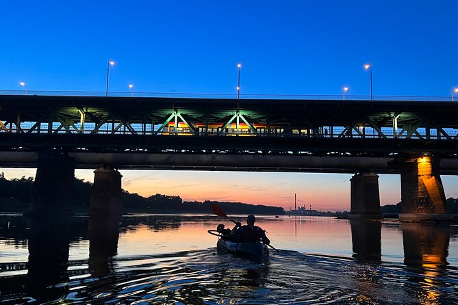 Packrafting / Kayaking Vistula River, Warsaw - Packrafting basics and the balance question