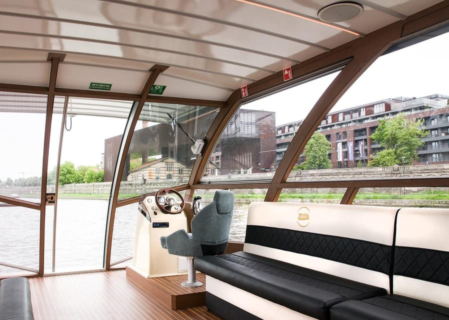 Picturesque Cruise on the Vistula in the Heart of Krakow - Churches and religious landmarks along the route