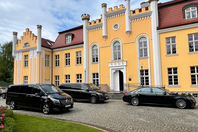 Private Airport Transfer Gdansk (GDN) to City Center Gdansk - What the 60-minute wait really covers