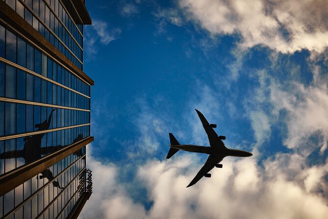 Private Arrival Transfer: Krakow Airport Balice To Hotel in Krakow City - What kind of car should you expect?