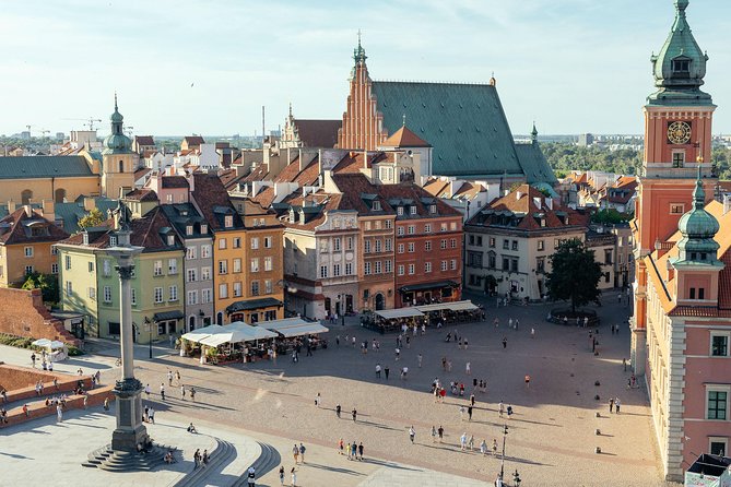 Private City Kickstart Tour: Warsaw - Krakowskie Przedmiescie and the University campus