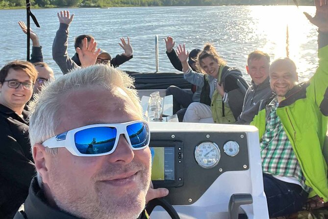Private Cruise on Vistula in Warsaw for 9 with our Helmsman - Passing under the Świętokrzyski Bridge