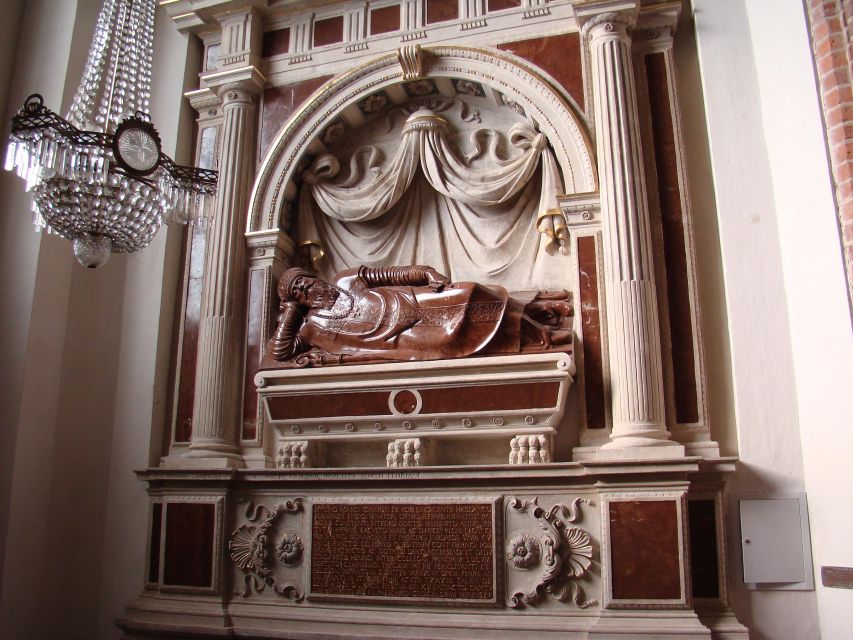Private Icons of Poznań - Inside St. Peter and St. Paul Cathedral
