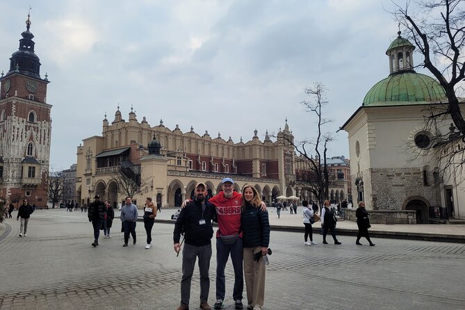 Private Krakow City Tour by Car and Walk with private tour guide - Kazimierz’s synagogues and former community life