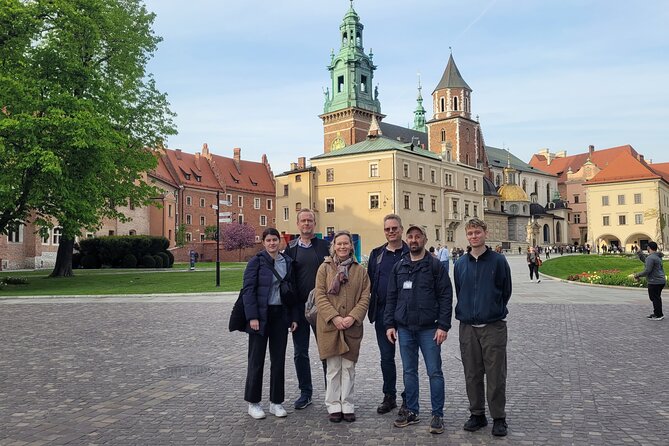 Private Krakow City Tour, Old Town and Jewish District Tour - Wawel Castle courtyard, cathedral, and dragon