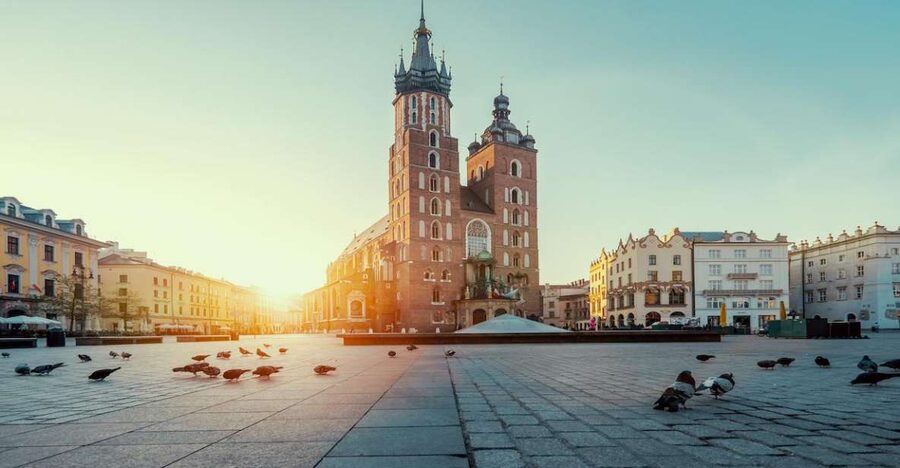 Private Krakow Tour: St. Mary’s, Cloth Hall & More - The Cloth Hall and Krakow’s trading past