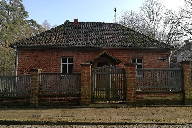 Private Roundtrip Transfer to Stutthof Concentration Camp 4h - Timing, cancellation, and practical planning
