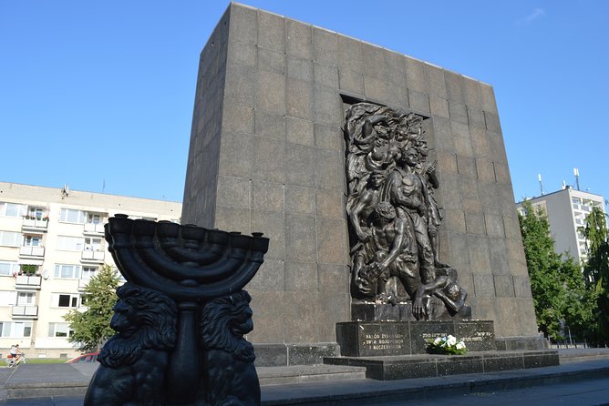 Private tour: Jewish heritage in Warsaw - Why Muranów is the right place to begin