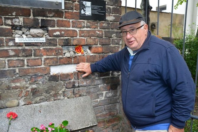 Private Tour: Warsaw's Jewish Heritage by Retro Fiat - The Ghetto Heroes Monument
