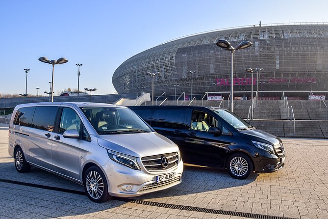 Private Transfer from/to the Krakow Airport - The return trip from your hotel or apartment