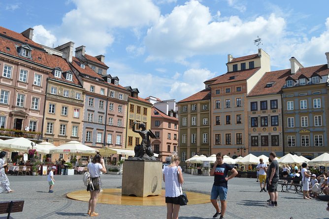 Private walking tour: all about Warsaw - Sigismund’s Column and the Royal Castle courtyard