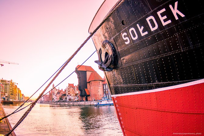 Private Walking Tour of Gdansk Old Town - The Main Town Hall and the city’s mixed influences