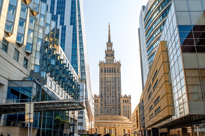 Private Warsaw City Tour with social-distance bus - What the private format changes