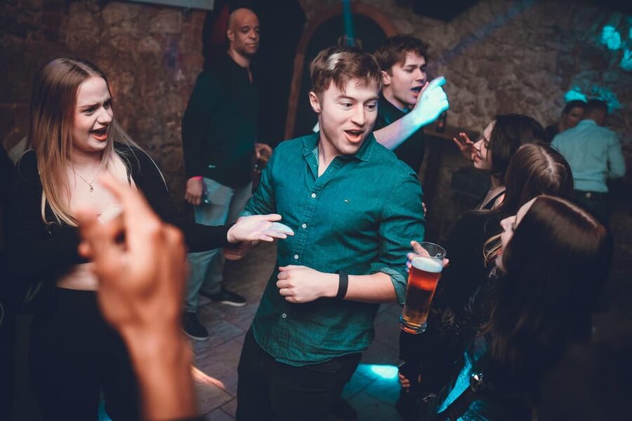 Pub Crawl - 1-hour Open Bar then Vip to 5 Clubs - Krakow - Starting at Eros Bendato at 9:30 PM