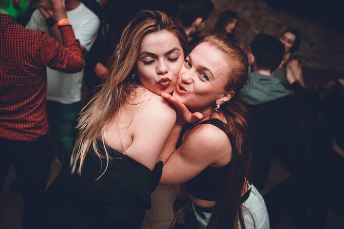 Pub Crawl Unlimited Drinks then 5 Best Clubs in Krakow with VIP - Six hours, ending where you began