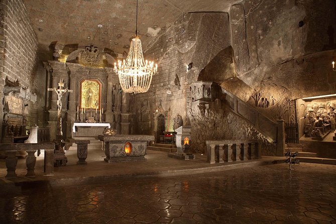 Salt Mine in Wieliczka with private transport, tour from Krakow - Why Wieliczka feels different from a normal museum