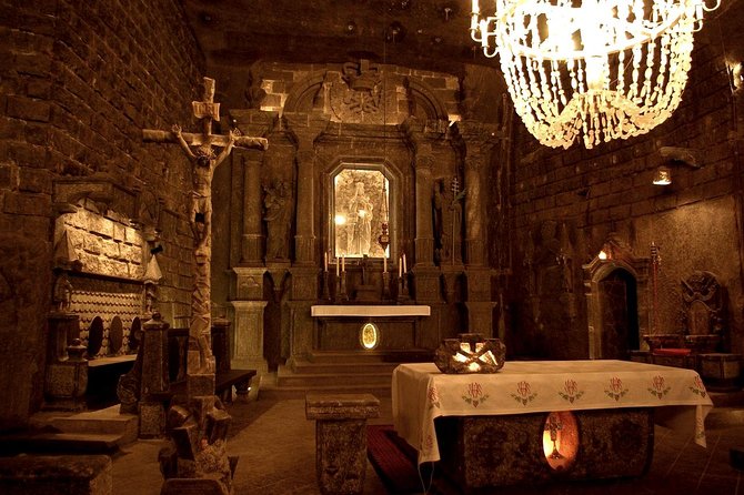SALT MINE Wieliczka guided tour with Hotel Pickup - Why Wieliczka Salt Mine deserves half a day