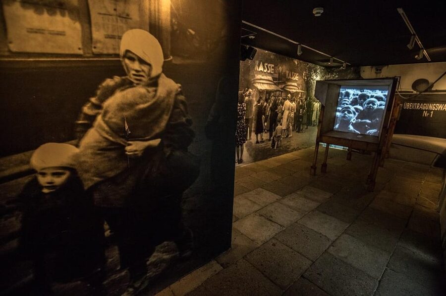 Schindler's Factory and Jewish Ghetto Guided Tour - Practical advice for a smoother visit
