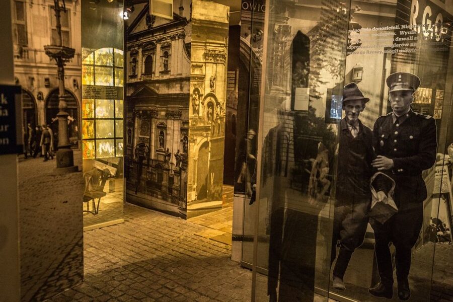 Schindler's Factory + Ghetto in Krakow and Wieliczka Tour - From Krakow to Wieliczka
